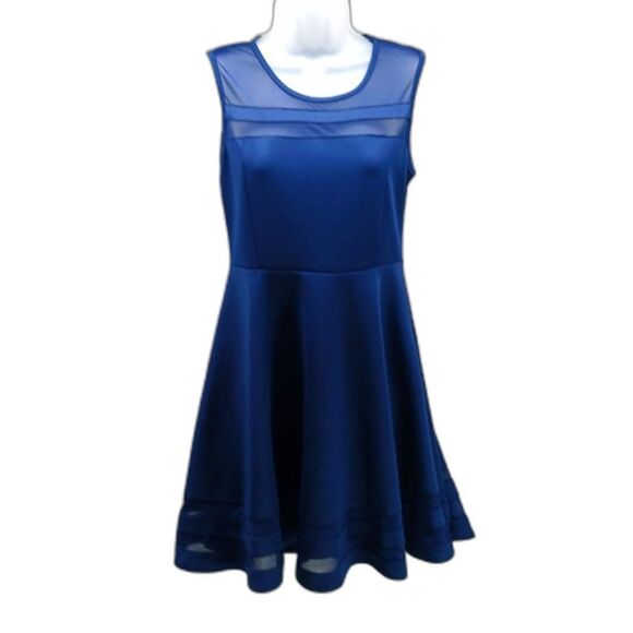 Lulus Blue Sleeveless Womans Medium Midi with Side Zipper, Scoop Neck, Flair.... - Picture 1 of 11